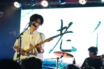 乐队照片 25